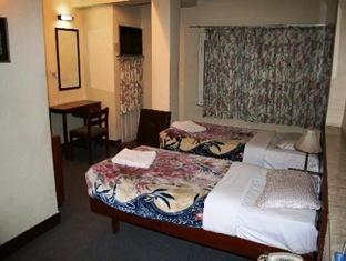 Garuda Hotel Kathmandu Buitenkant foto